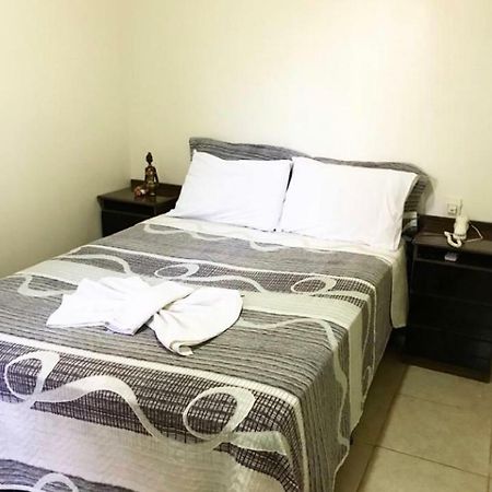 Hotel Santos Campina Verde ภายนอก รูปภาพ